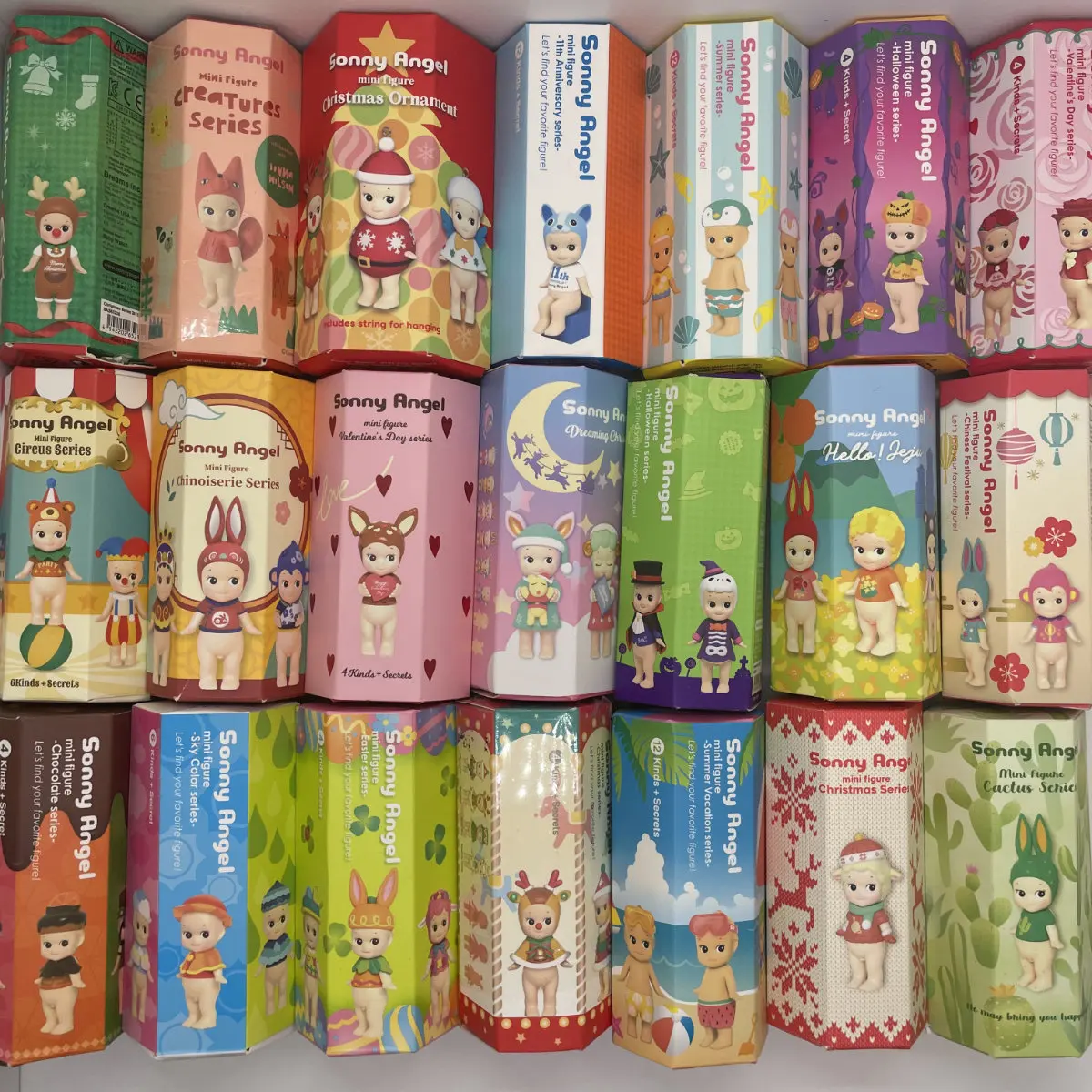 Sonny Angel Random Mystery Box - Phone Accessories Sonny Angel ulasan dan harga